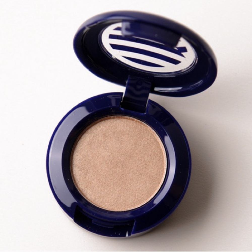 LNNB MAC Jaunty Eyeshadow (Frost)